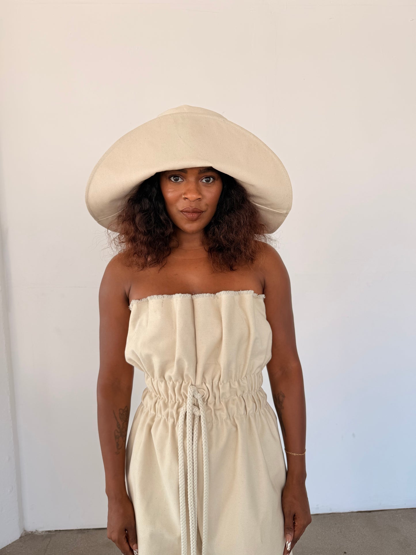 Allen & Avari Bundle
