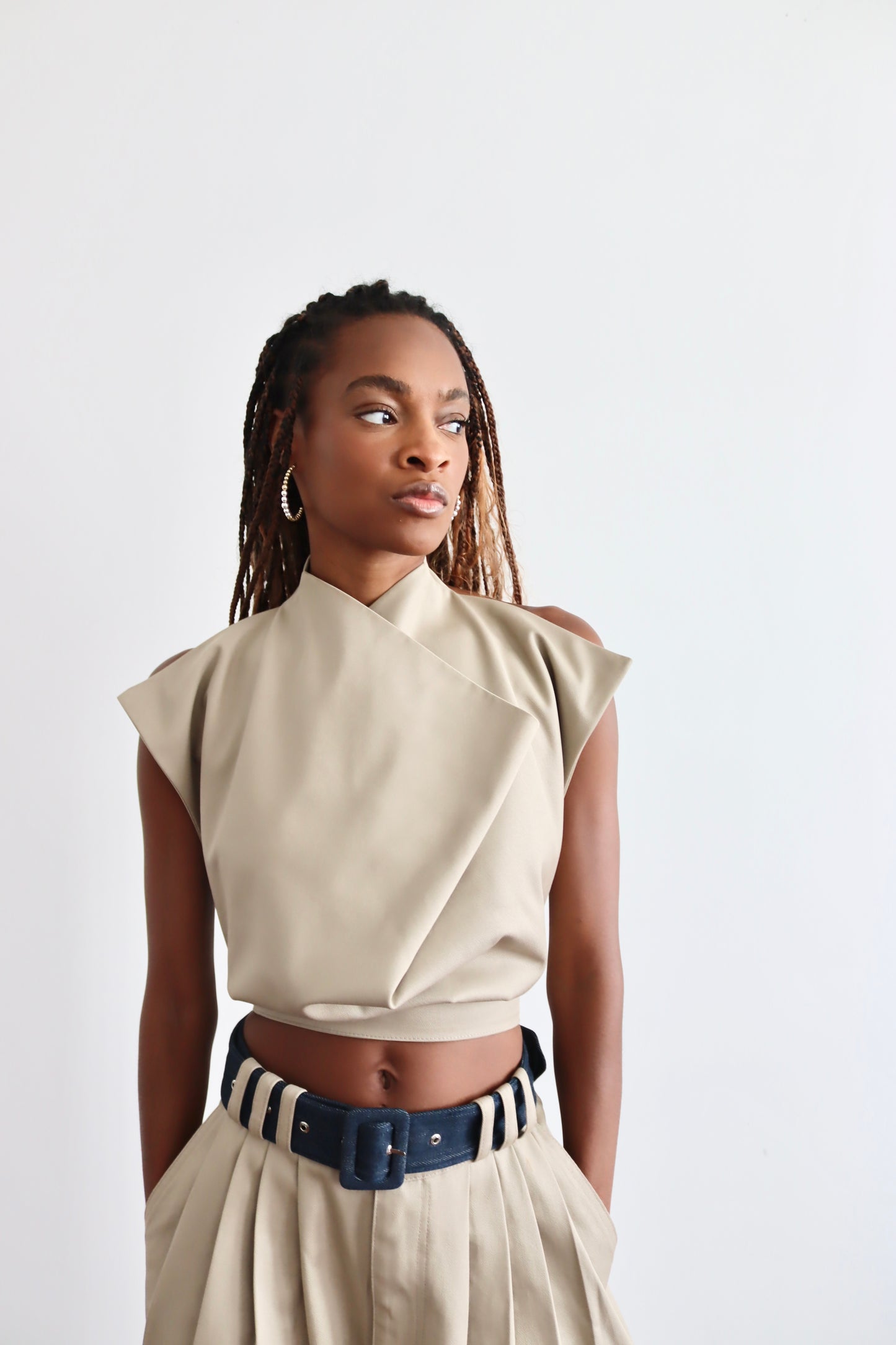 Vera Halter Top (Khaki)