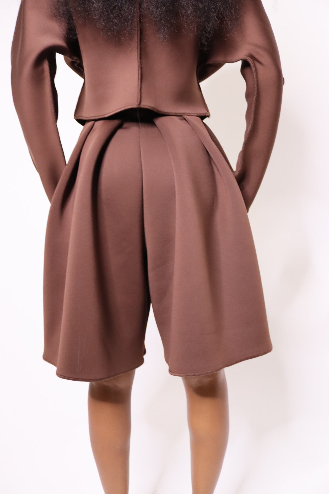 Oliver Pleated Shorts (Brown)